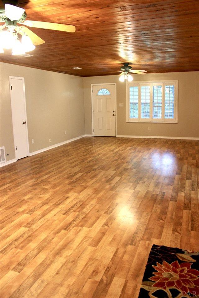 1039 Perdido Road Cantonment, FL 32533 - Photo 23 of 50