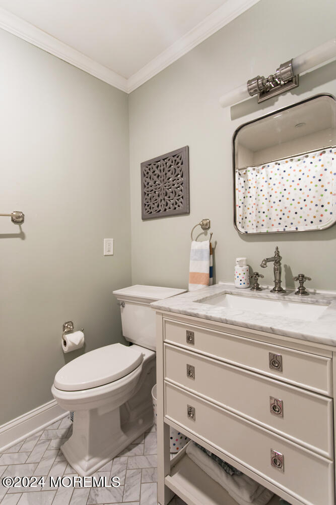 162 Twin Brooks Avenue Middletown, NJ 07748 - Photo 35 of 60 Full bath