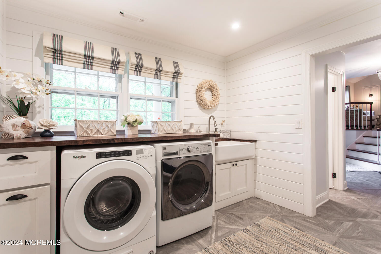 162 Twin Brooks Avenue Middletown, NJ 07748 - Photo 40 of 60 a utility room with dryer and washer