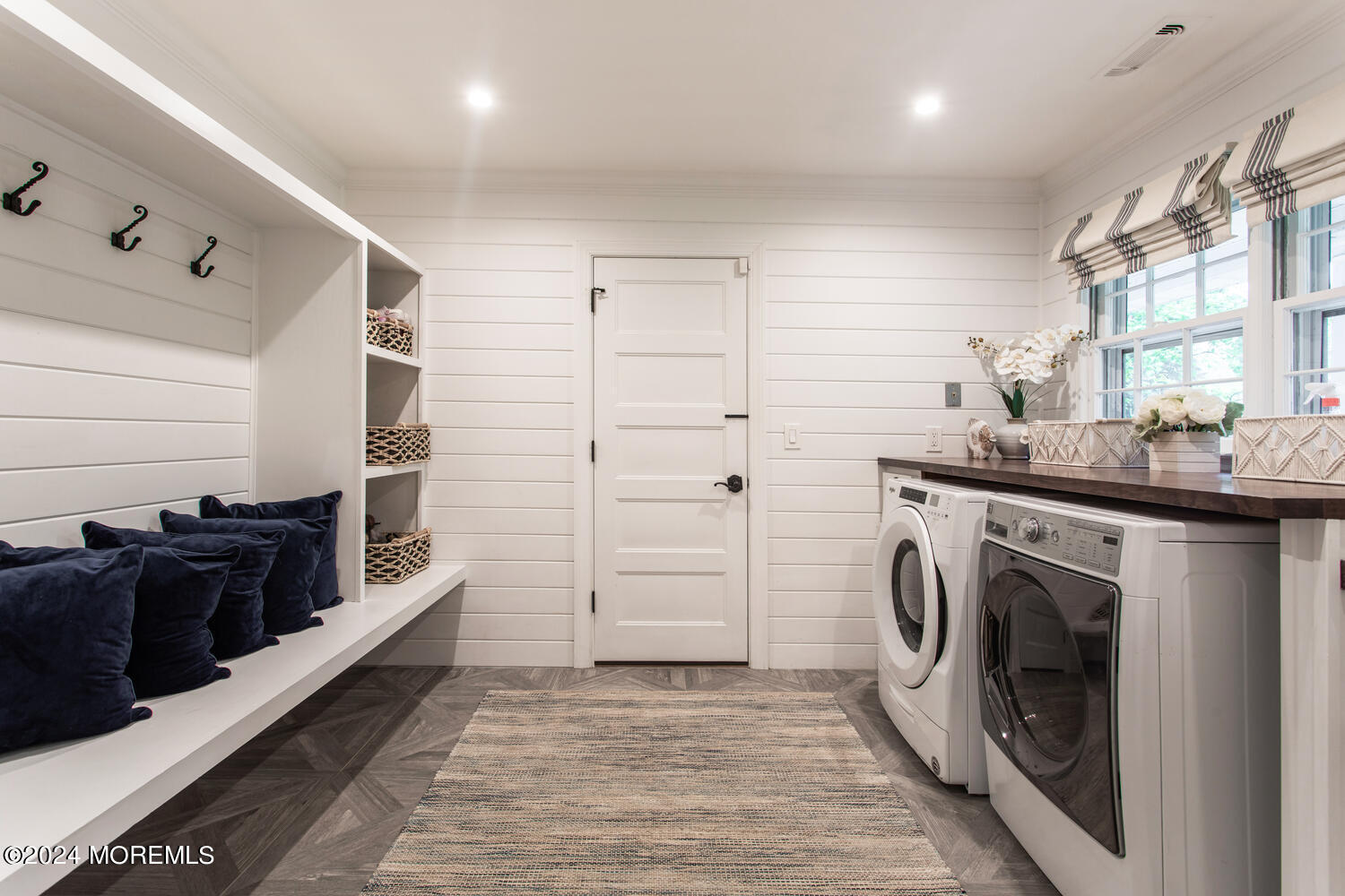 162 Twin Brooks Avenue Middletown, NJ 07748 - Photo 41 of 60 a utility room with closet dryer and washer