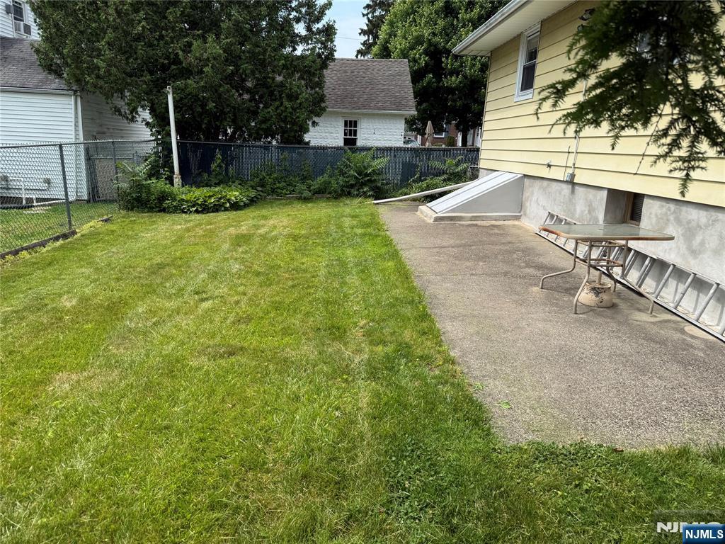 301 Valley Road Clifton, NJ 07013 - Photo 26 of 27