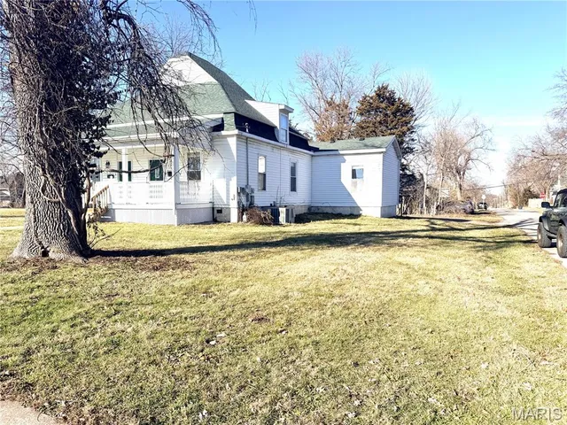 $209,000 | 821-823 East Promenade Street, Unit 821 & 823, Mexico, MO 65265