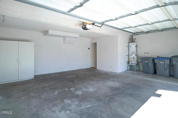 $3,795 | 3221 Harbor Boulevard, Oxnard, CA 93035