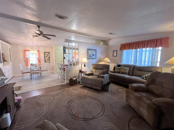 $165,000 | 2055 South Floral Avenue, Unit 296, Bartow, FL 33830