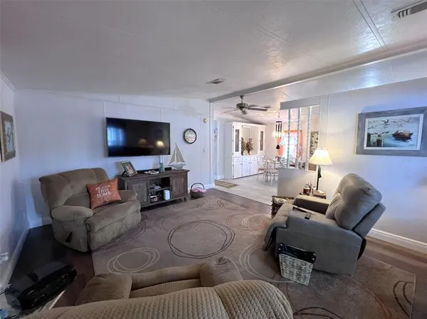 $165,000 | 2055 South Floral Avenue, Unit 296, Bartow, FL 33830