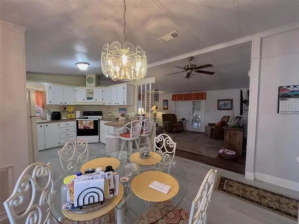 $165,000 | 2055 South Floral Avenue, Unit 296, Bartow, FL 33830