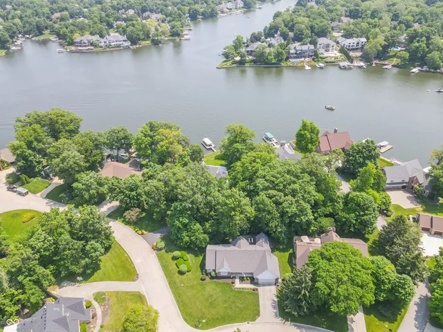 $619,900 | 8429 Catamaran Drive, Indianapolis, IN 46236