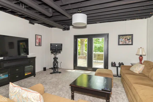 $619,900 | 8429 Catamaran Drive, Indianapolis, IN 46236