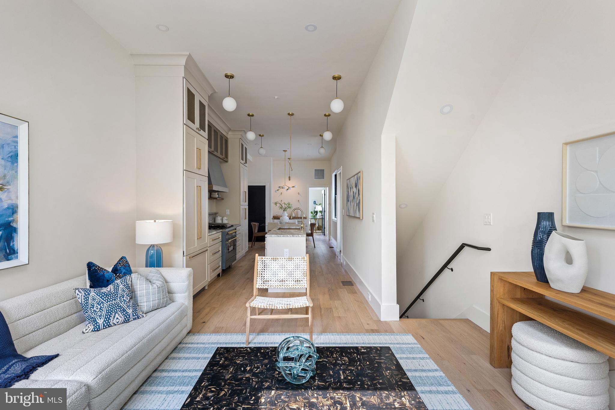 441 Q Street Northwest, Unit PH Washington, DC 20001 - Photo 15 of 55 Sunlit Living Room