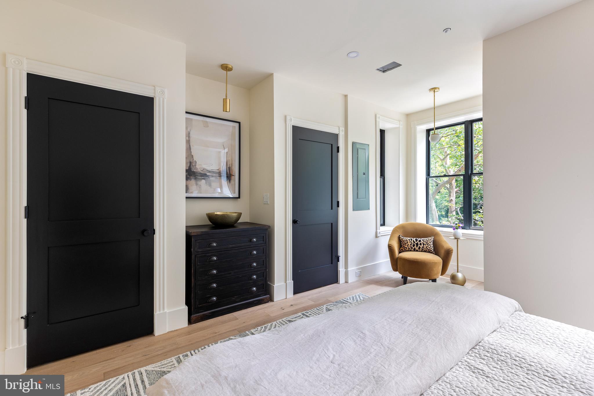 441 Q Street Northwest, Unit PH Washington, DC 20001 - Photo 27 of 55 a bedroom with a bed and a closet