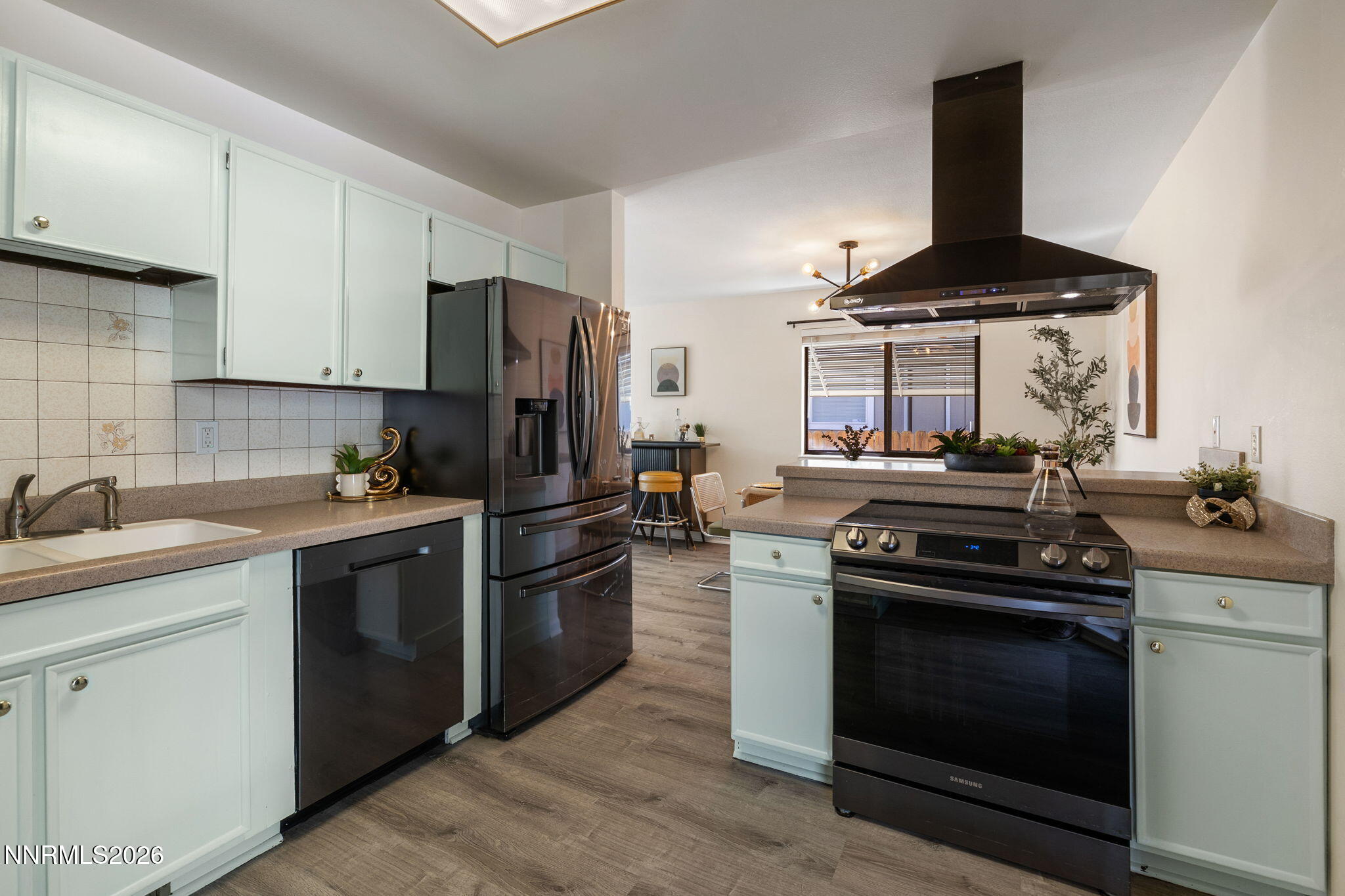 1450 Locksley Way Reno, NV 89503 - Photo 5 of 26 3-web-or-mls-1450 Locksley Way-3