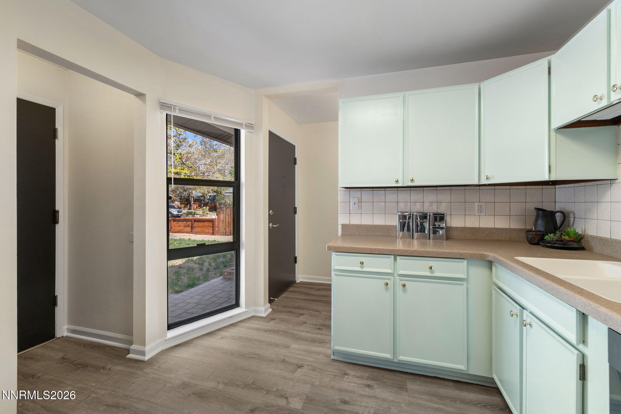1450 Locksley Way Reno, NV 89503 - Photo 6 of 26 4-web-or-mls-1450 Locksley Way-5