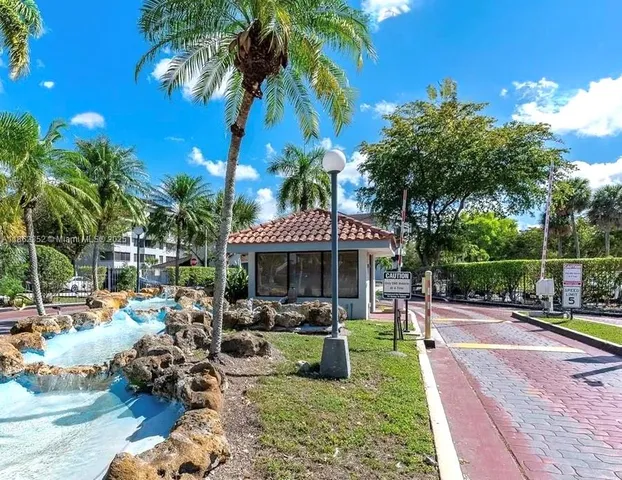 $255,000 | 8365 Southwest 152nd Avenue, Unit PH4, Miami, FL 33193
