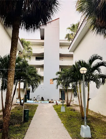 $255,000 | 8365 Southwest 152nd Avenue, Unit PH4, Miami, FL 33193