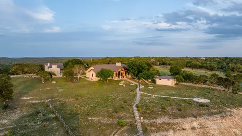 $4,200,000 | 370 Fallow Run Road, Hunt, TX 78024