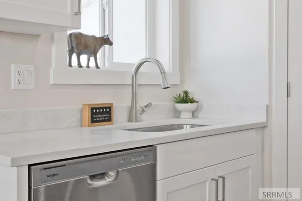 $535,000 | 545 South Cutler Avenue, Sugar City, ID 83448