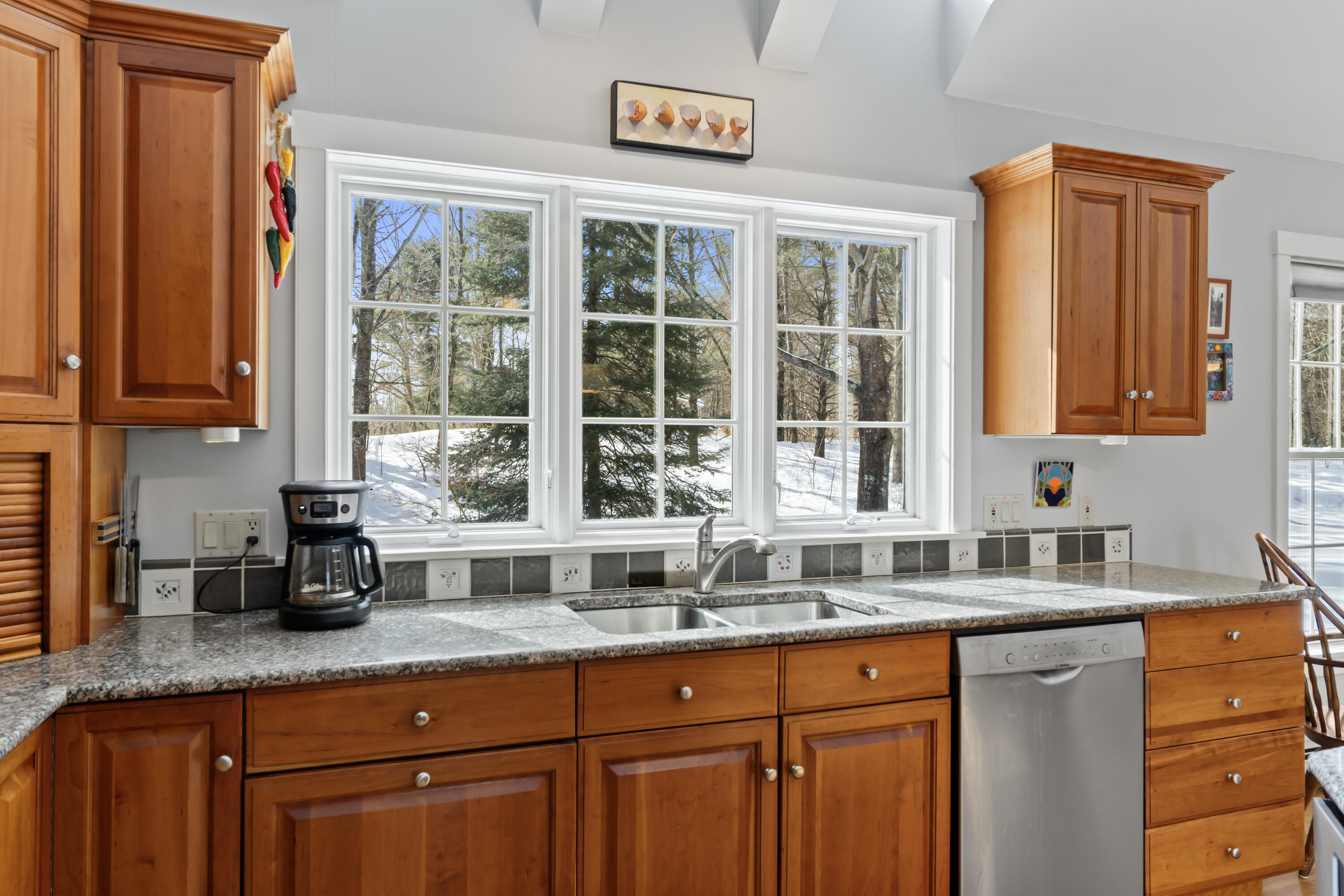 72 Woodside Road Brunswick, ME 04011 - Photo 19 of 55 72 Woodside Rd_122