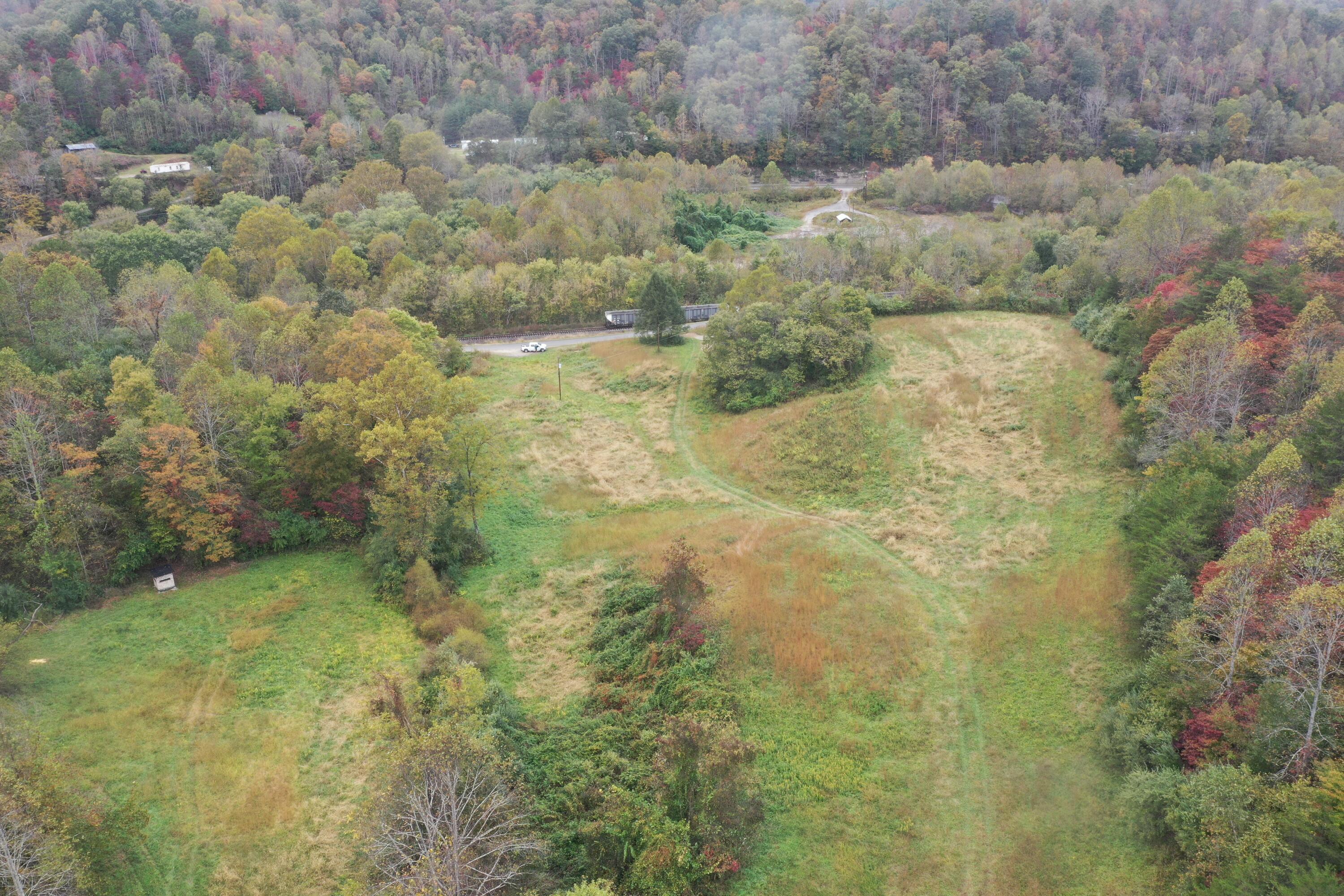 198 Crawford Isom Road Manchester, KY 40962 - Photo 16 of 23 wqql9026