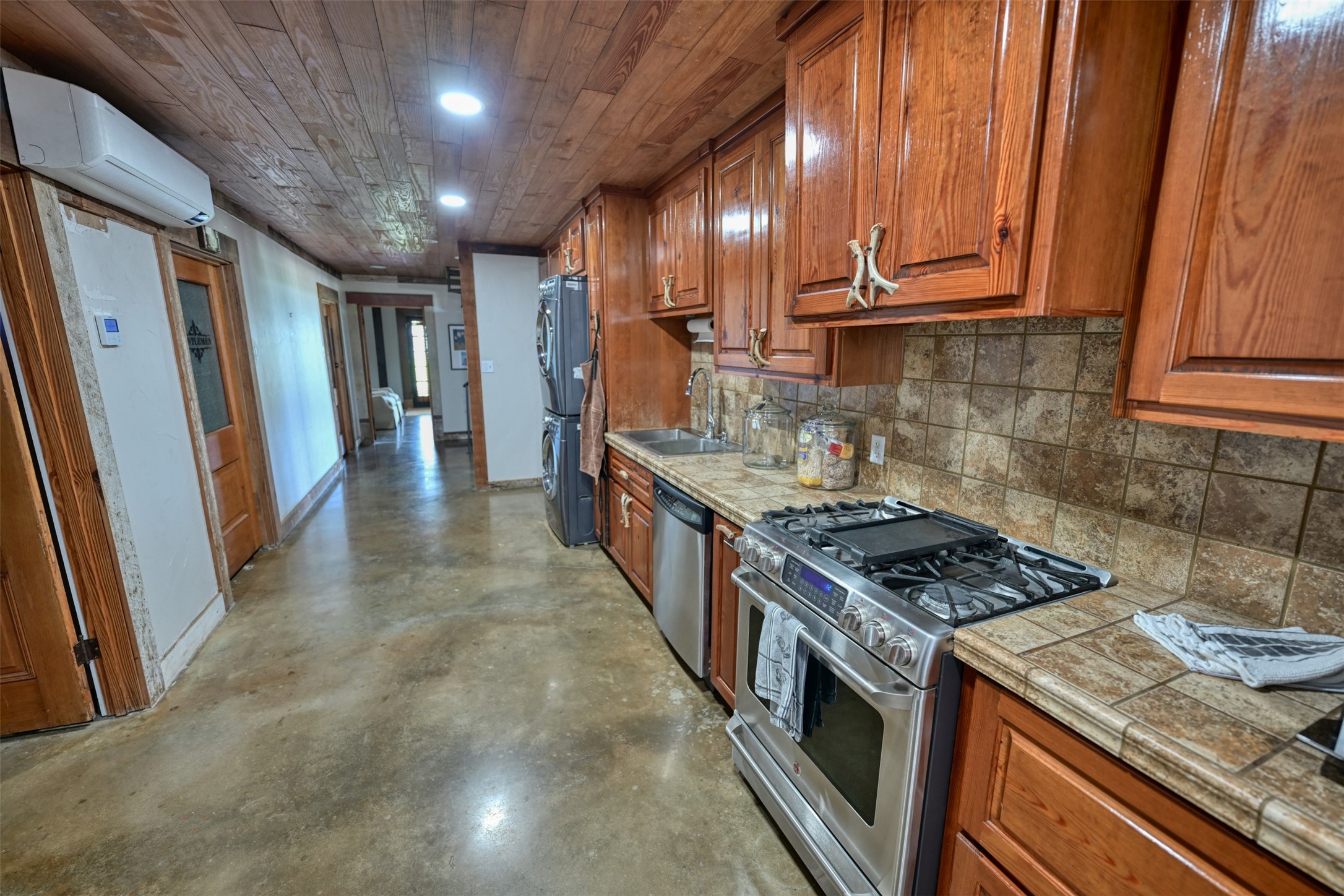 3805 Guenther Road La Grange, TX 78945 - Photo 16 of 43