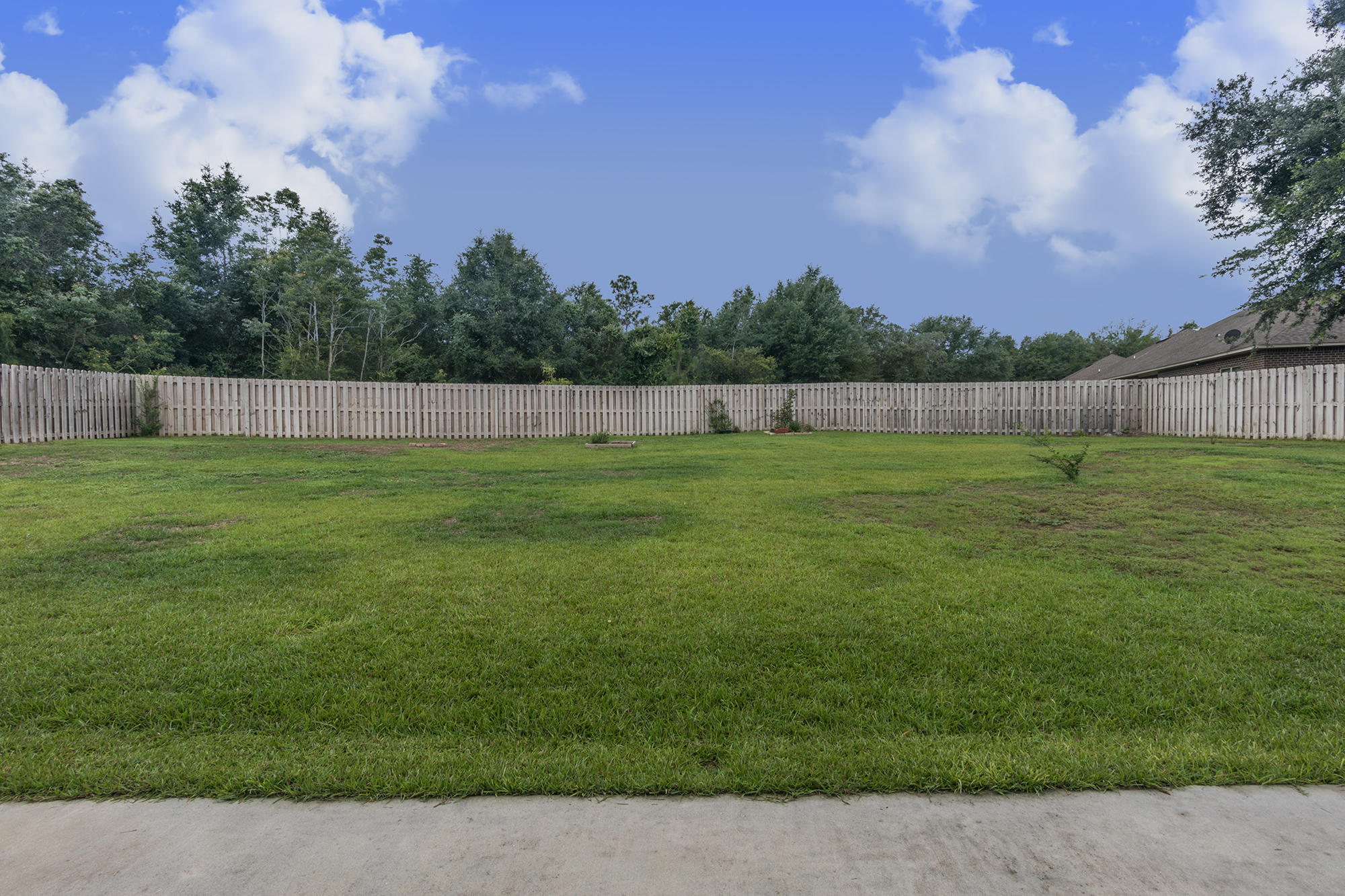 4675 Chanteuse Parkway Crestview, FL 32539 - Photo 5 of 35 a view of a grassy field
