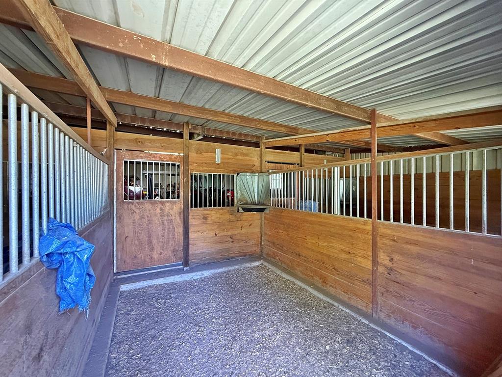 743 Stillwater Road Waco, TX 76708 - Photo 33 of 40