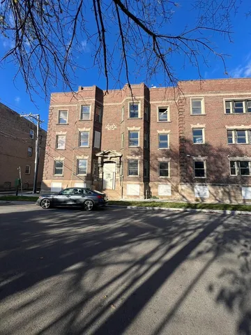 $1,595 | 64 East 50th Street, Unit 1, Chicago, IL 60615