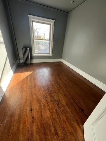 $1,595 | 64 East 50th Street, Unit 1, Chicago, IL 60615