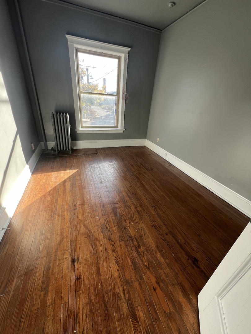 64 East 50th Street, Unit 1 Chicago, IL 60615 - Photo 4 of 5