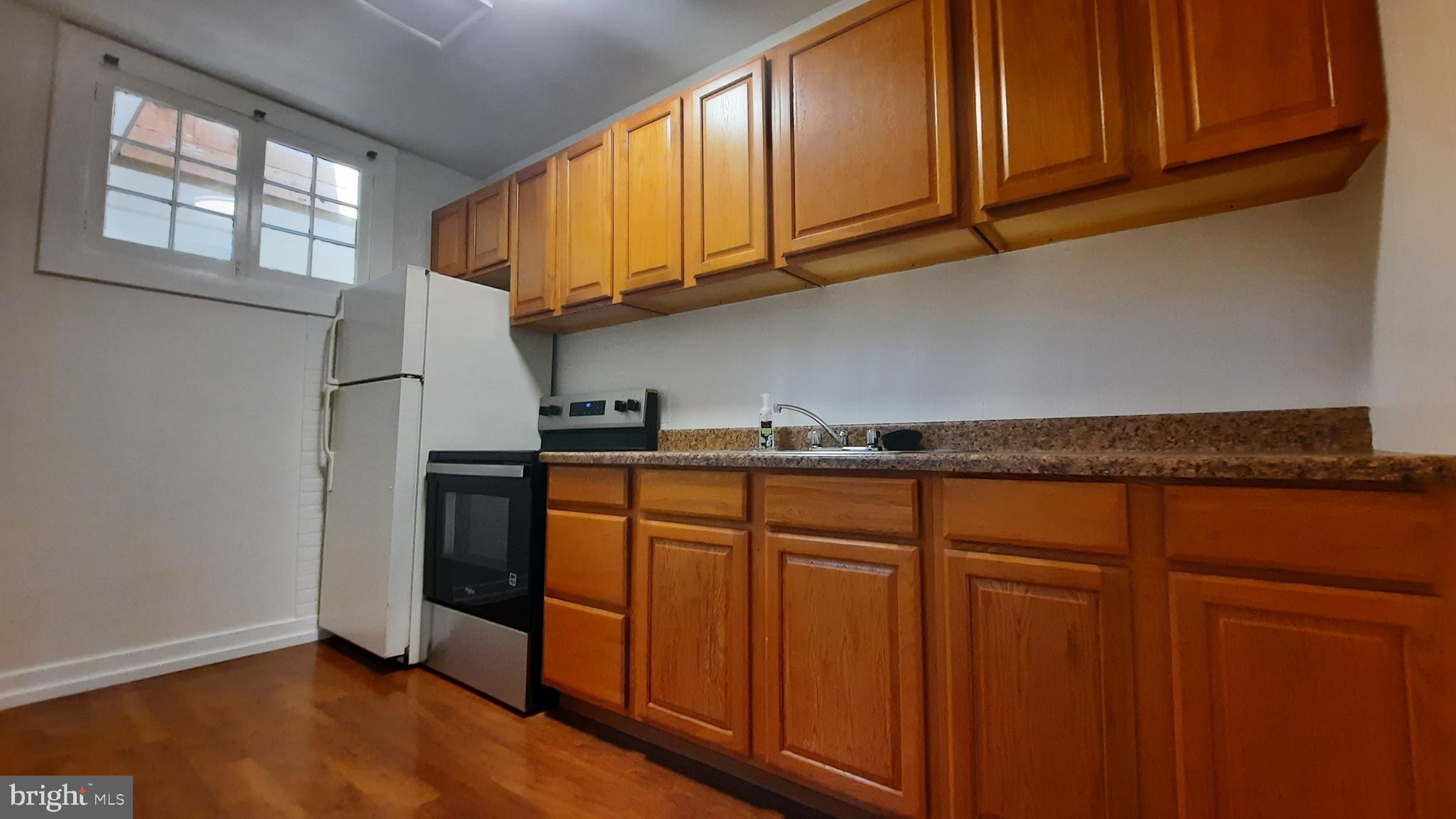 10 Blue Ridge Avenue, Unit 4 Front Royal, VA 22630 - Photo 4 of 10 Kitchen