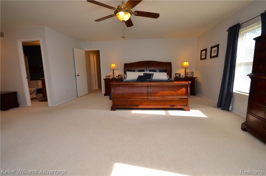 22390 Innsbrook Northville, MI 48167 - Photo 30 of 69 DSC_5467.jpg
