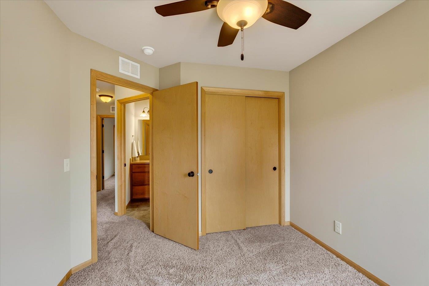 6909 Country Madison, WI 53719 - Photo 41 of 43 Gallery Image 41