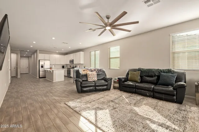 $449,997 | 18572 West Cottontail Lane, Wittmann, AZ 85361