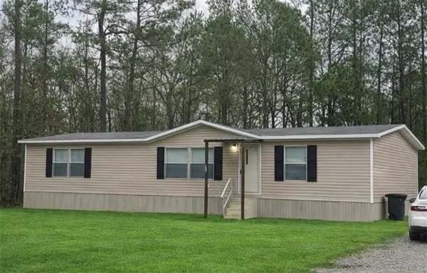 $1,200 | 150 Craig Road, Pineville, LA 71360