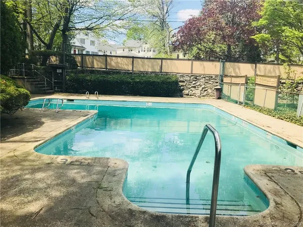 $3,750 | 59 Rock Spring Road, Unit 32, Stamford, CT 06906