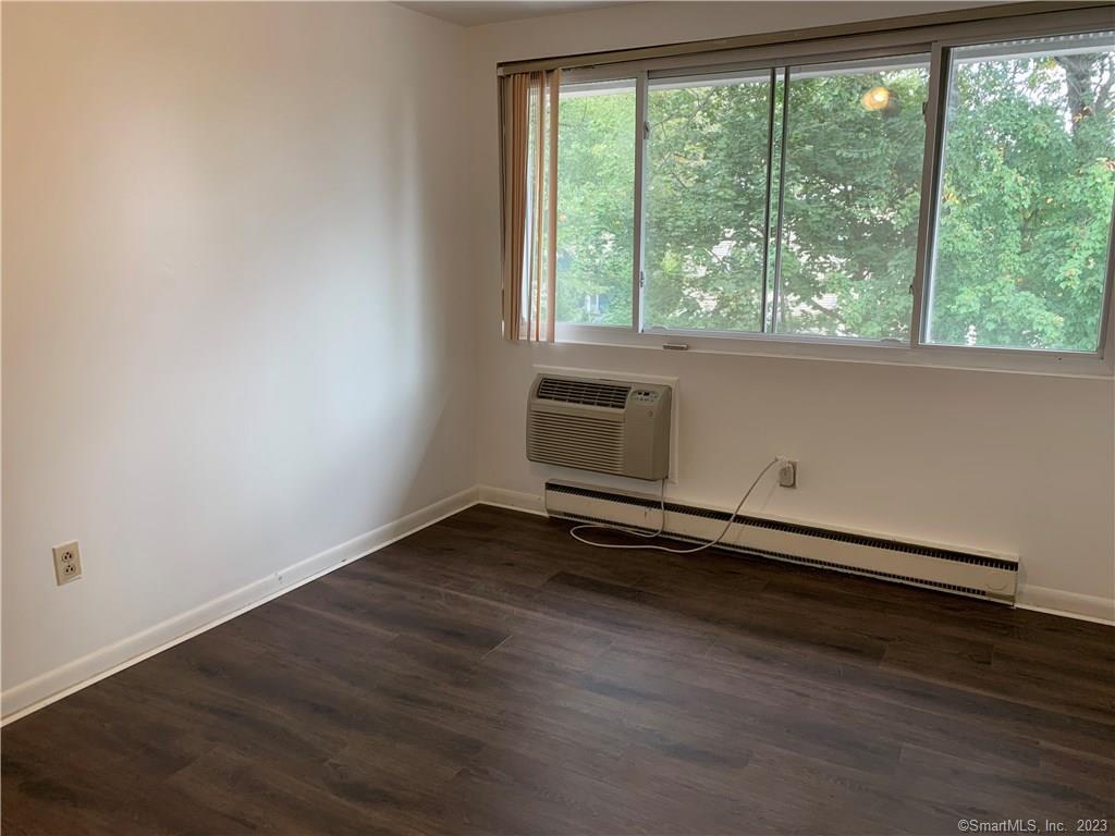 59 Rock Spring Road, Unit 32 Stamford, CT 06906 - Photo 17 of 29