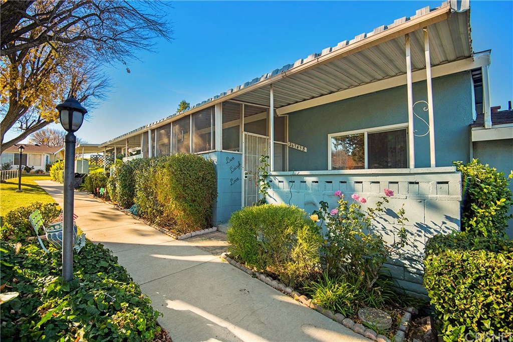 26743 Oak Crossing Road, Unit B Newhall, CA 91321 - Photo 1 of 1
