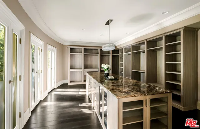 $45,000 | 1350 Benedict Canyon Drive, Beverly Hills, CA 90210