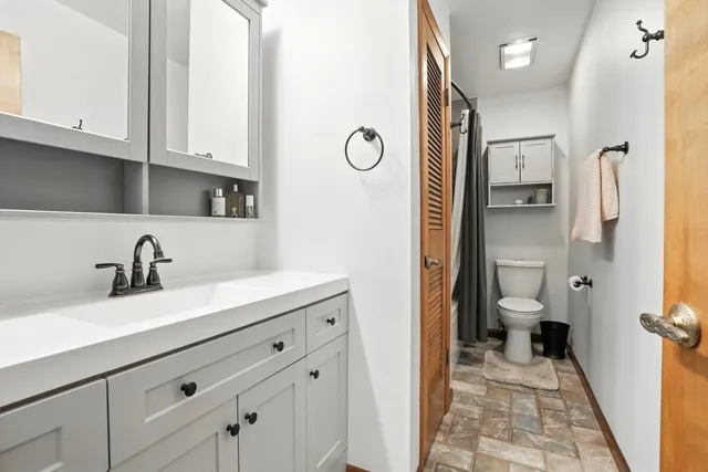 $565,900 | 1246 River Drive, Munster, IN 46321