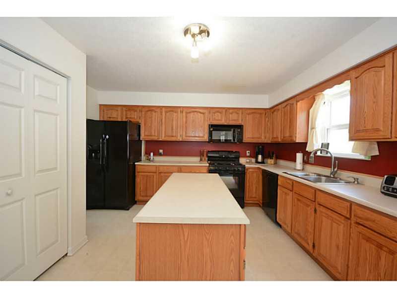 1008 Rural Ridge Drive Cheswick, PA 15024 - Photo 3 of 25 Kitchen.