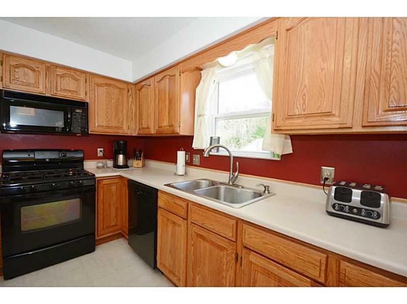 1008 Rural Ridge Drive Cheswick, PA 15024 - Photo 4 of 25 Kitchen.