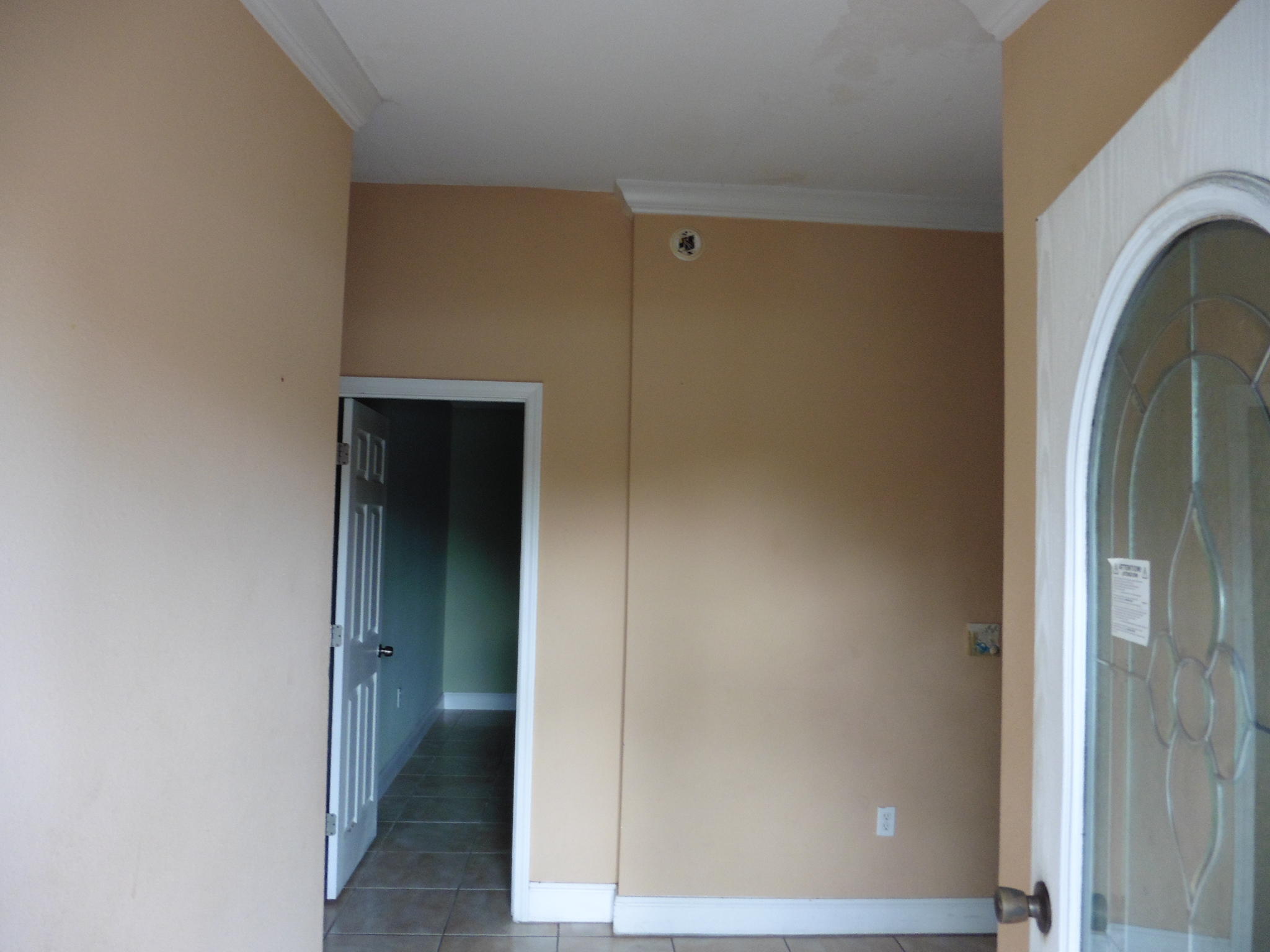 307 Vaca Road Key Largo, FL 33037 - Photo 5 of 20 Entry