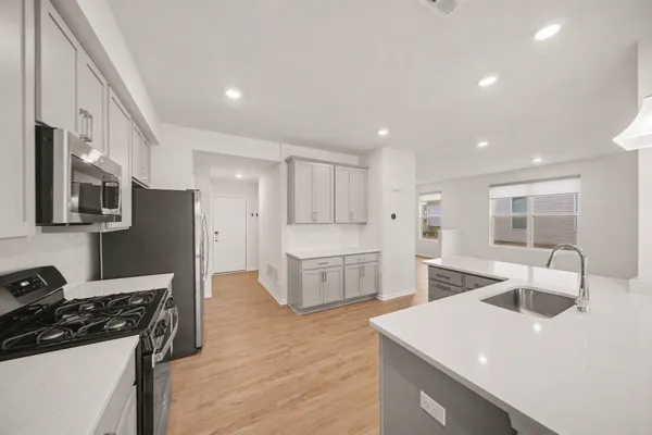 $400,000 | 1206 Salt Springs Drive, Saline, MI 48176