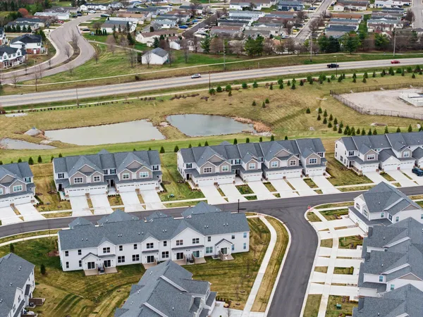 $400,000 | 1206 Salt Springs Drive, Saline, MI 48176