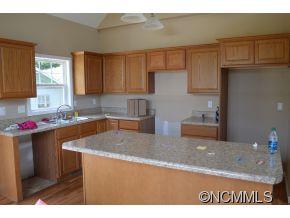 3339 Beaverdam Road Canton, NC 28716 - Photo 7 of 12