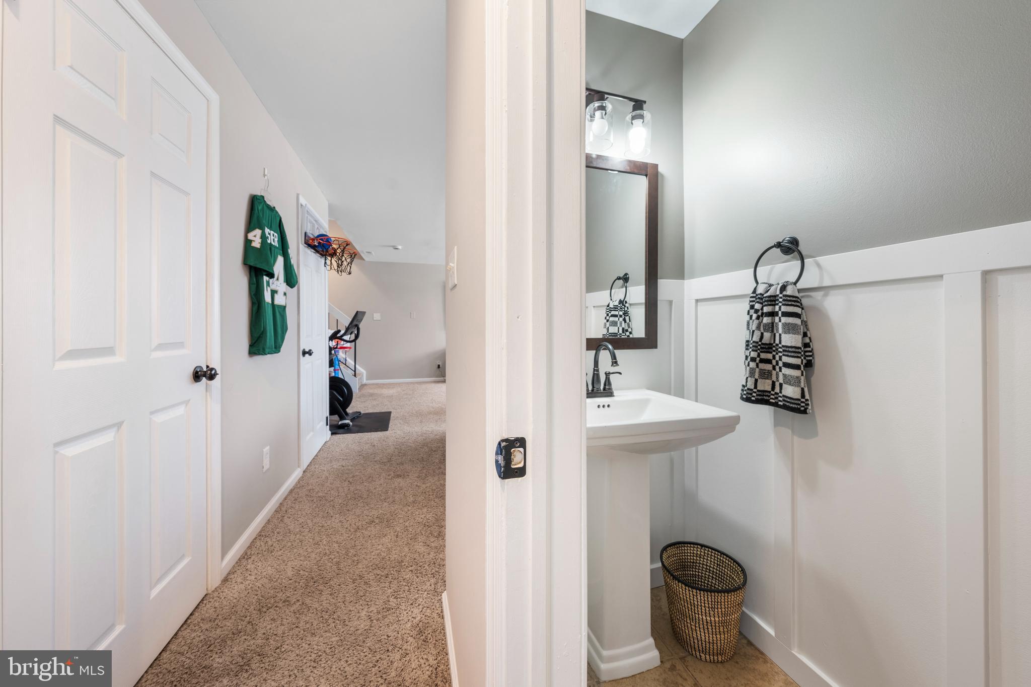 213 Augusta Circle Mount Laurel, NJ 08054 - Photo 8 of 23