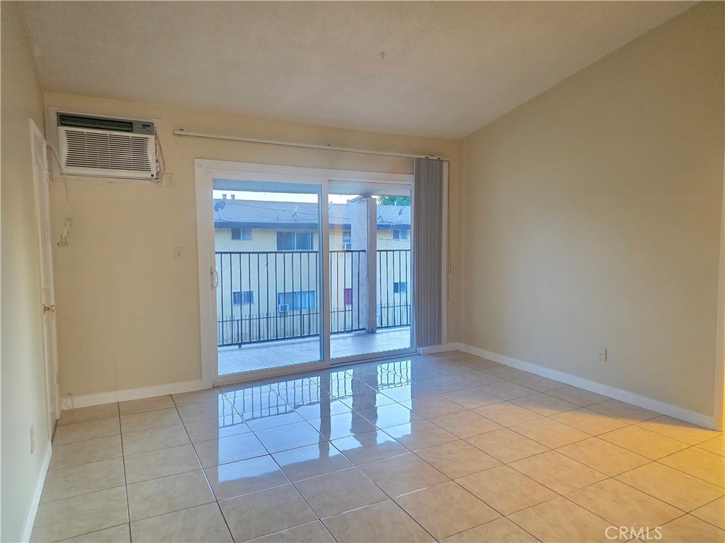2642 Maxson Road, Unit 6 El Monte, CA 91732 - Photo 2 of 13 a view of a hallway with entryway