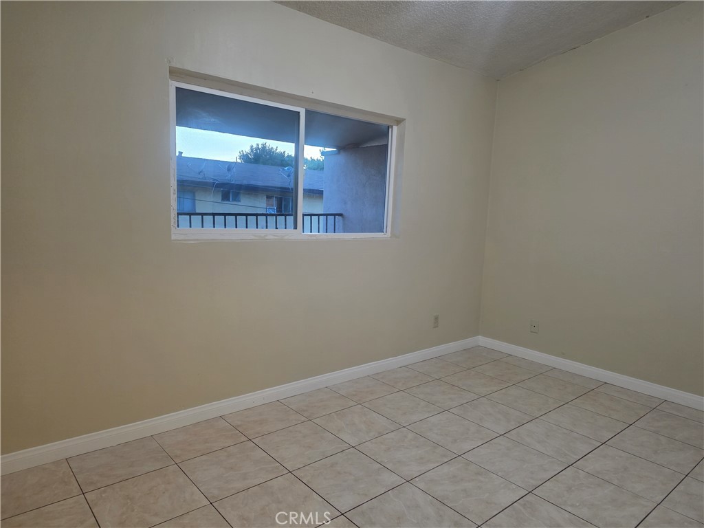 2642 Maxson Road, Unit 6 El Monte, CA 91732 - Photo 8 of 13 a view of an empty room with window