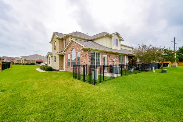 $295,000 | 18702 Cypress Loch Drive, Spring, TX 77379