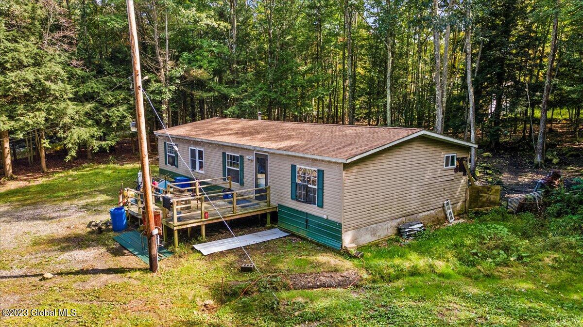 20 Tymeson Road Poestenkill, NY 12018 - Photo 2 of 37 2