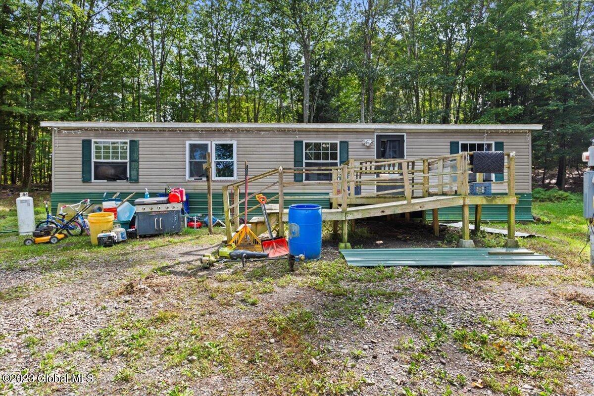 20 Tymeson Road Poestenkill, NY 12018 - Photo 4 of 37 4